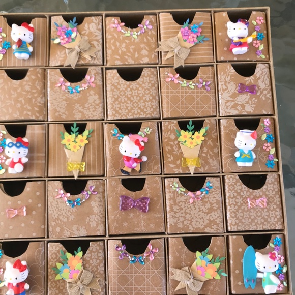 Three selective adorable Hello Kitty and friends 25 drawer set - Picture 4 of 9